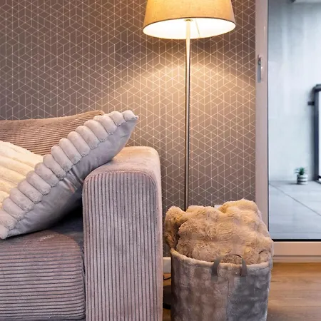 Daire Sen Krasnala By Fuzjaaparts *